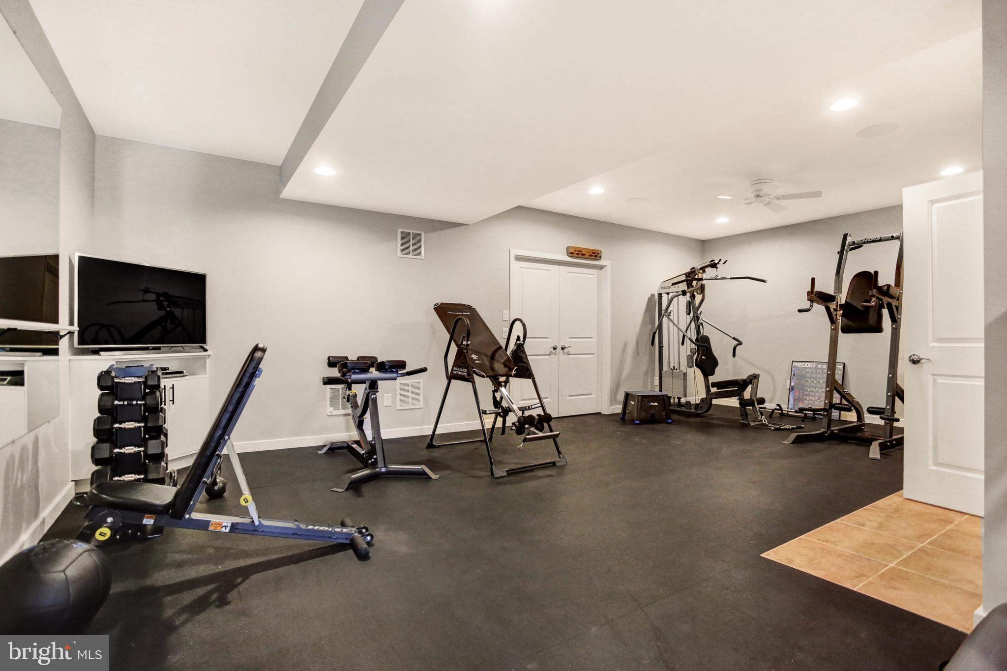 1145 Willoughby Road Harrisburg, PA 17111 - Photo 41 of 43