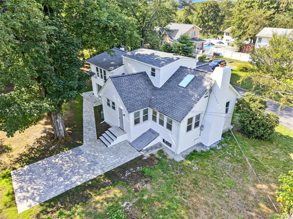 $680,000 | 221 Locust Road, Yorktown Heights, NY 10598