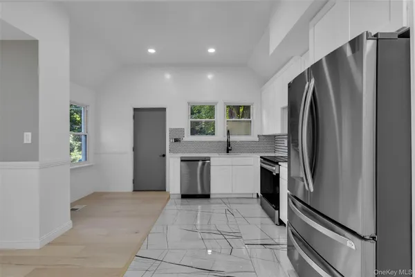 $680,000 | 221 Locust Road, Yorktown Heights, NY 10598