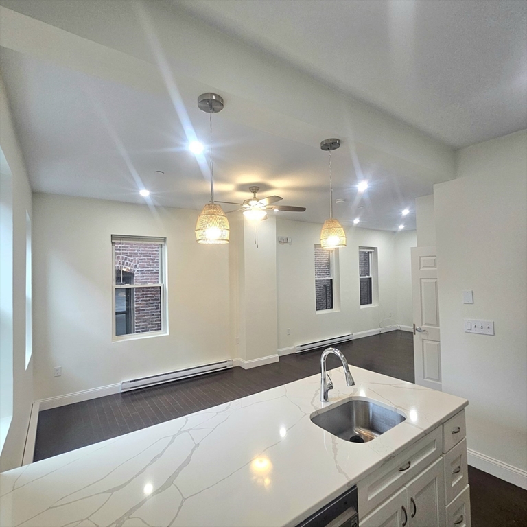 49 Charter Street, Unit 4 Boston, MA 02113 - Photo 5 of 9
