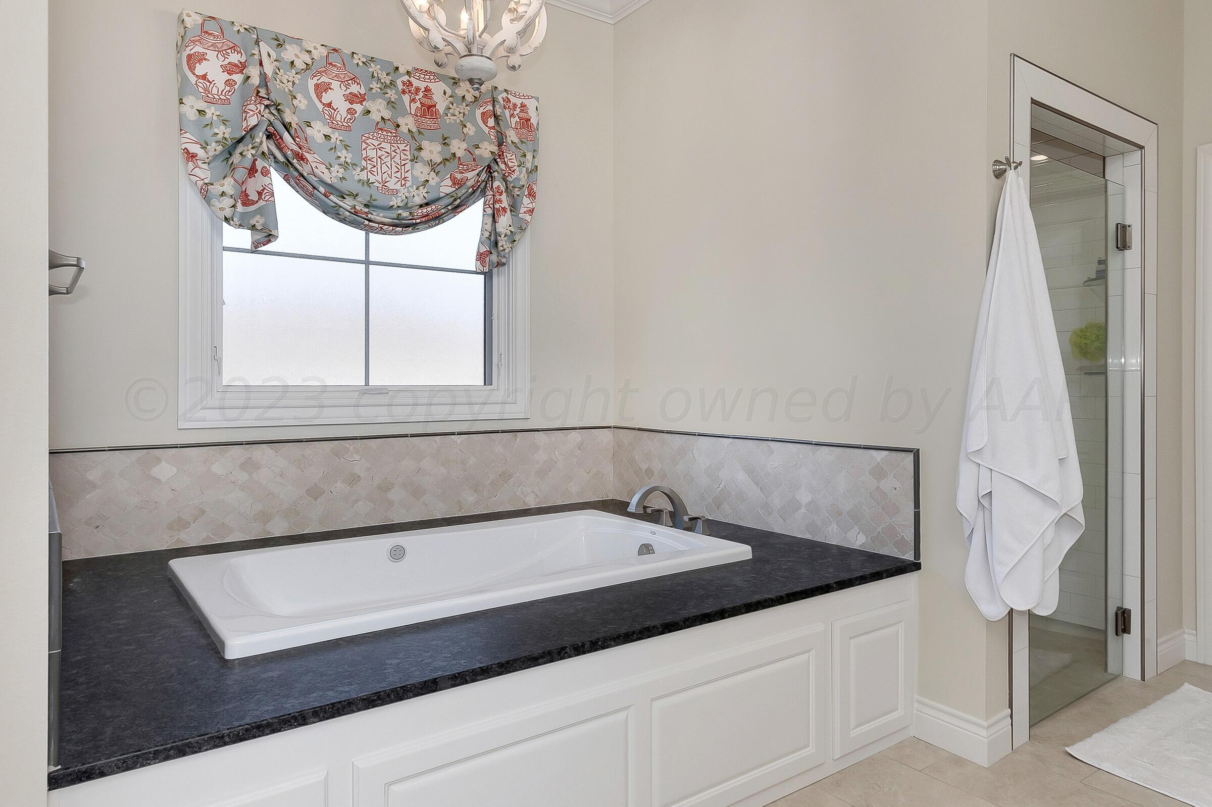 5907 Aberdeen Parkway Amarillo, TX 79119 - Photo 26 of 46 026_Master Bath and Shower