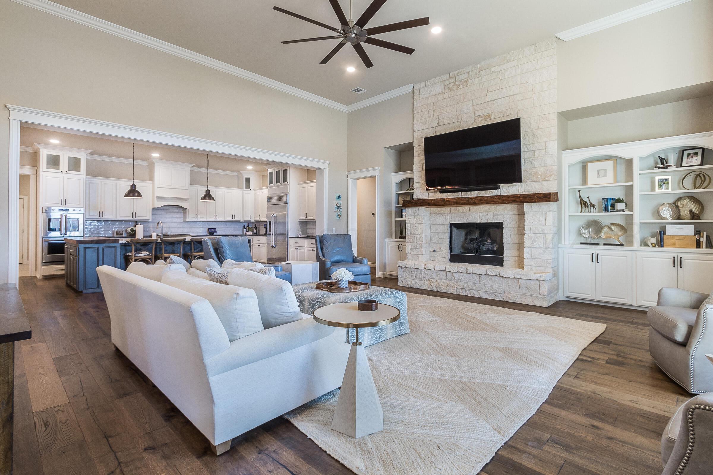 5907 Aberdeen Parkway Amarillo, TX 79119 - Photo 6 of 46 006_Living Room
