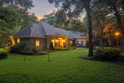 $1,250,000 | 37519 Edgewater Drive, Pinehurst, TX 77362