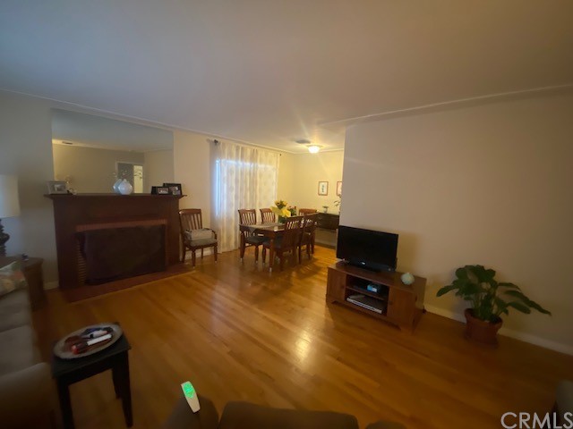 6625 Shadygrove Street Tujunga, CA 91042 - Photo 5 of 25