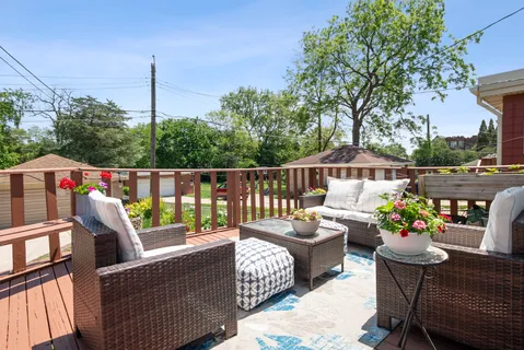 $449,000 | 10831 South Longwood Drive, Chicago, IL 60643