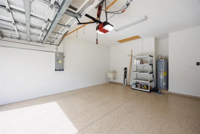 $399,000 | 336 Silver Falls Drive, Apollo Beach, FL 33572