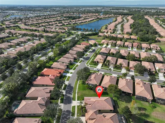 $399,000 | 336 Silver Falls Drive, Apollo Beach, FL 33572