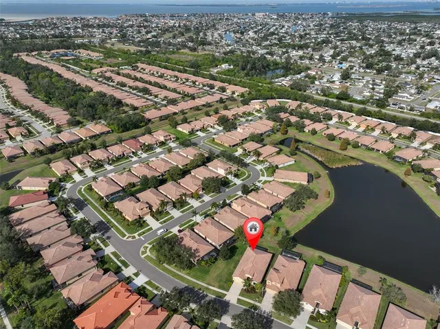 $399,000 | 336 Silver Falls Drive, Apollo Beach, FL 33572