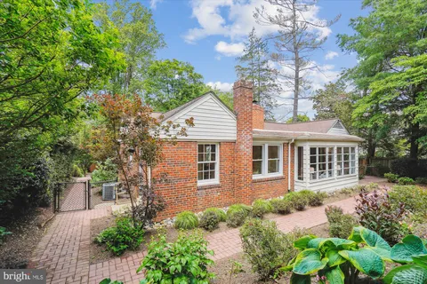 $995,000 | 7024 Bybrook Lane, Chevy Chase, MD 20815