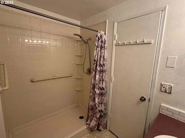 $439,000 | 2268 9th Street, Springfield, OR 97477