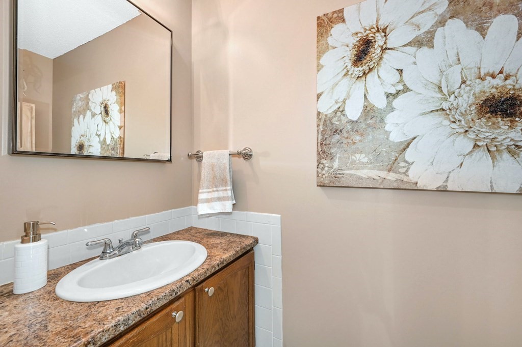 105 Maple Brook Road, Unit 105 Bellingham, MA 02019 - Photo 18 of 40 Gallery Image 18