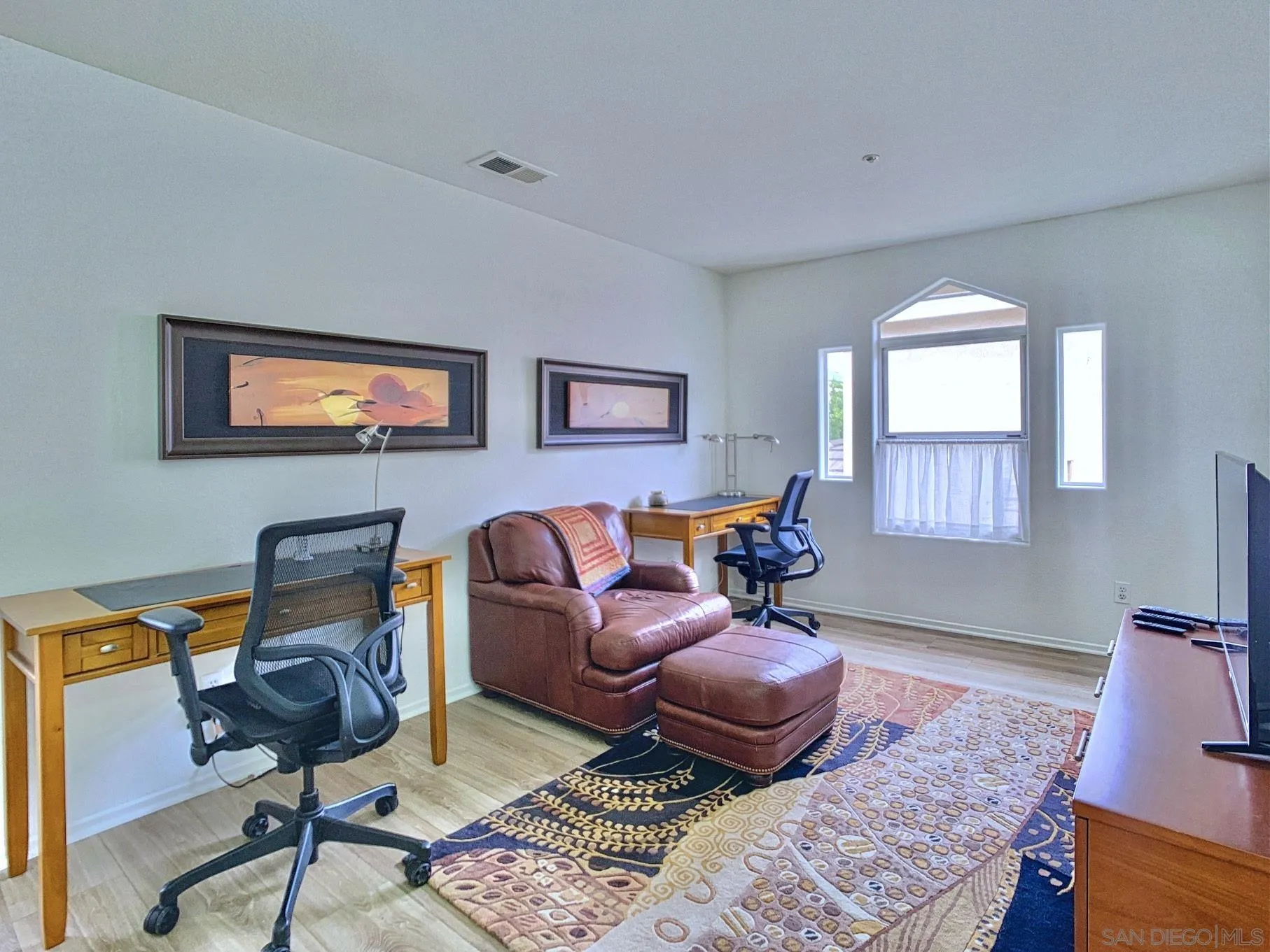 1827 Key Largo Road Vista, CA 92081 - Photo 27 of 46 Gallery Image 27