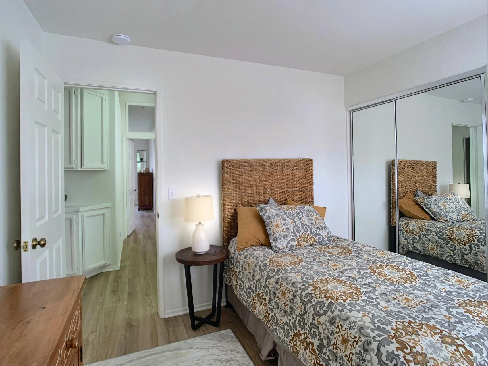 1827 Key Largo Road Vista, CA 92081 - Photo 34 of 46 Gallery Image 34