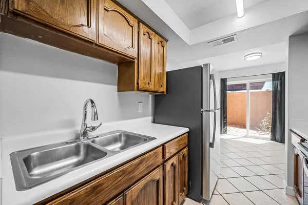 $1,500 | 1455 North Alma School Road, Unit 11, Mesa, AZ 85201