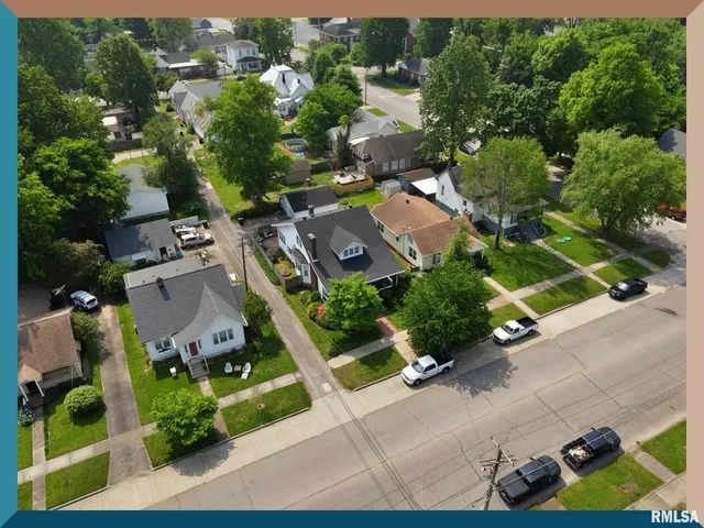 $239,900 | 610 Metropolis Street, Metropolis, IL 62960