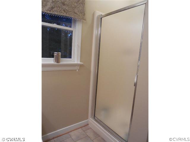 13904 Sagebrook Road Midlothian, VA 23112 - Photo 13 of 19 a bathroom with a sink