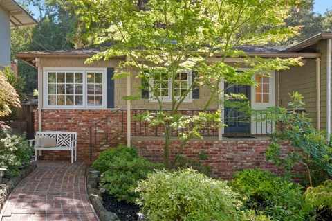 $2,028,000 | 835 Vista Grande, Millbrae, CA 94030
