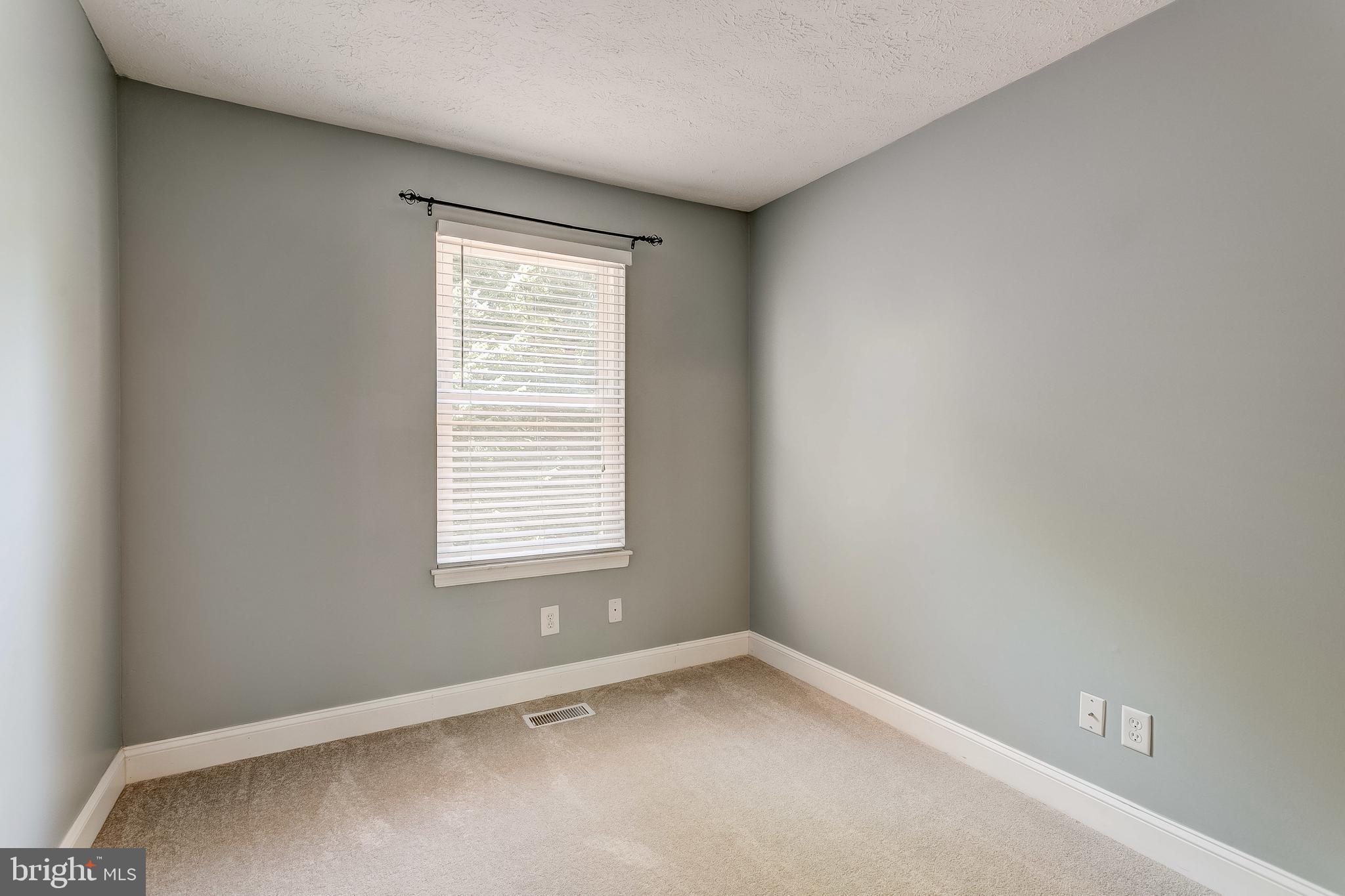 38 Powderock Place Baltimore, MD 21236 - Photo 21 of 42 Bedroom 3 - brand new carpet & freshly painted
