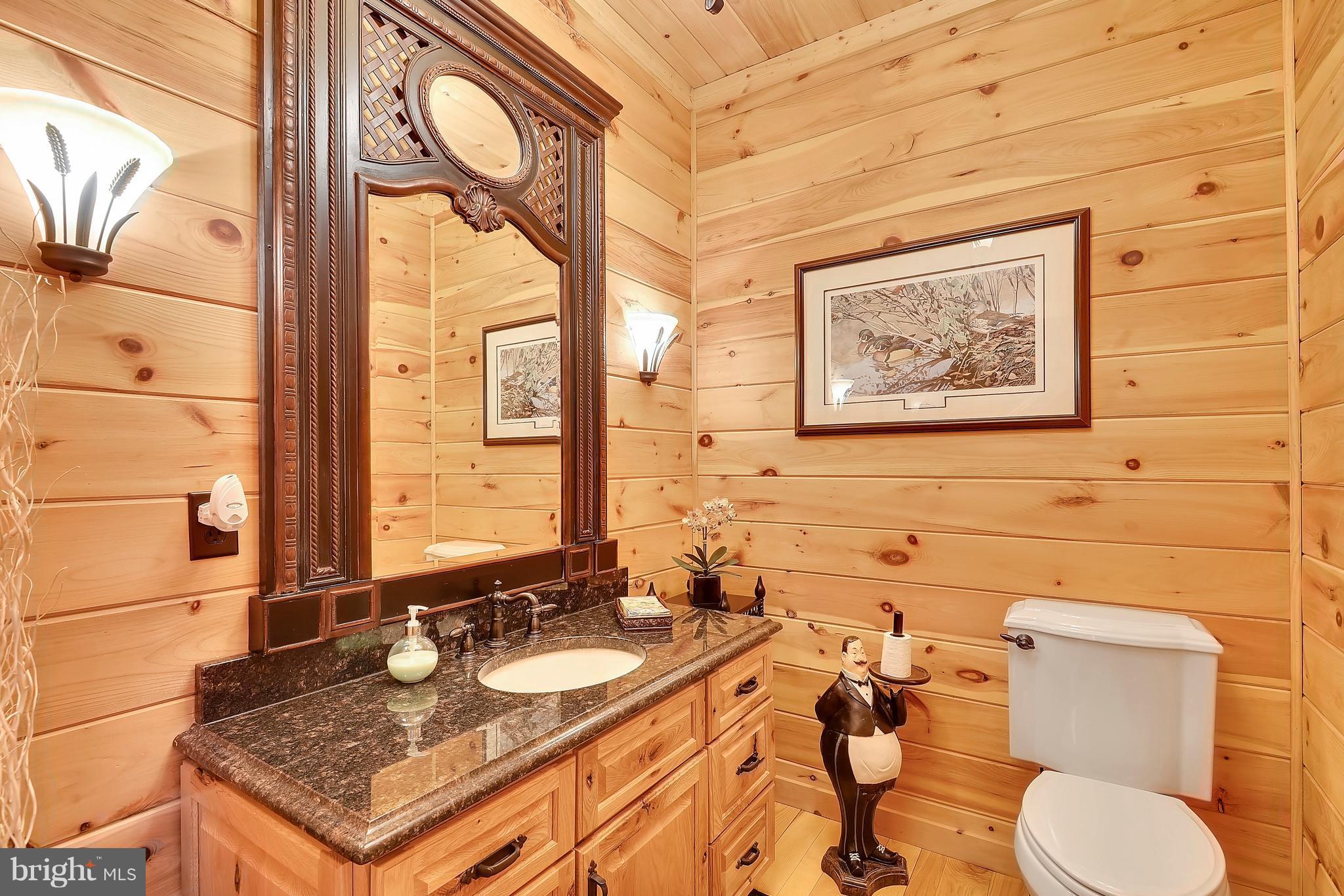 10025 Masser Road Frederick, MD 21702 - Photo 4 of 30 Exquisite Wood Detailing Throughout