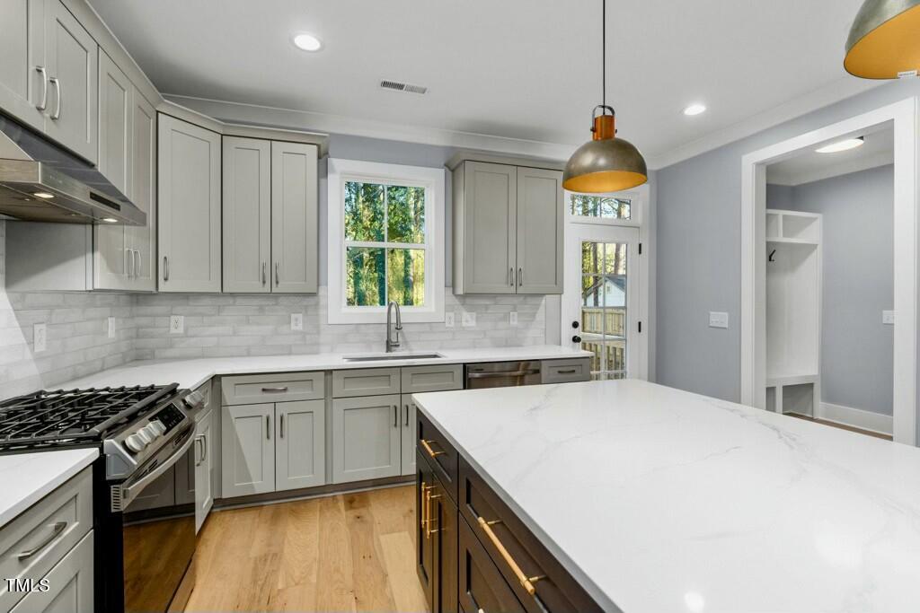 423 Rose Lane Raleigh, NC 27610 - Photo 13 of 30 tempImageELHB4i