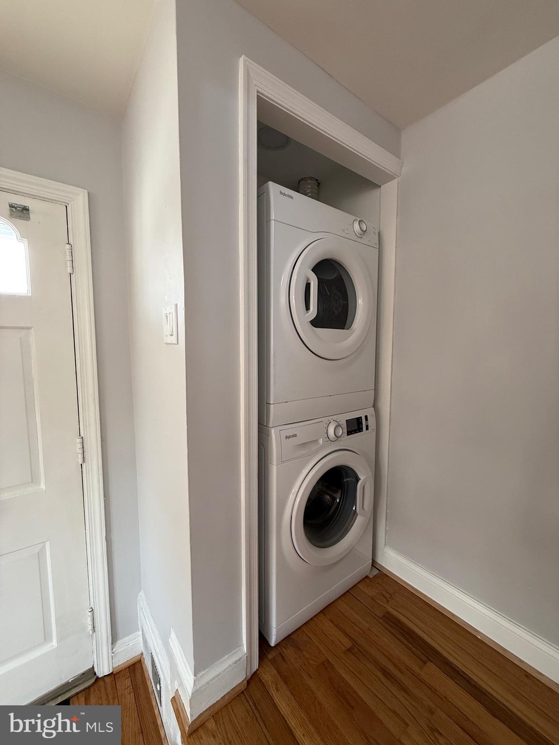 8518 11th Avenue Silver Spring, MD 20903 - Photo 5 of 13 a utility room with dryer and washer