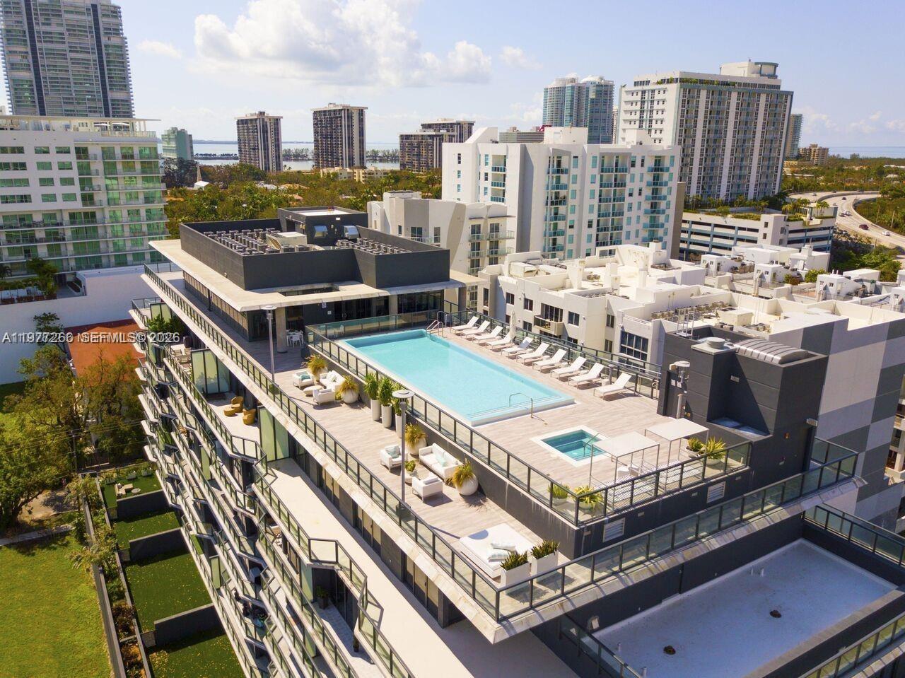 201 Southwest 17th Road, Unit 304 Miami, FL 33129 - Photo 28 of 32