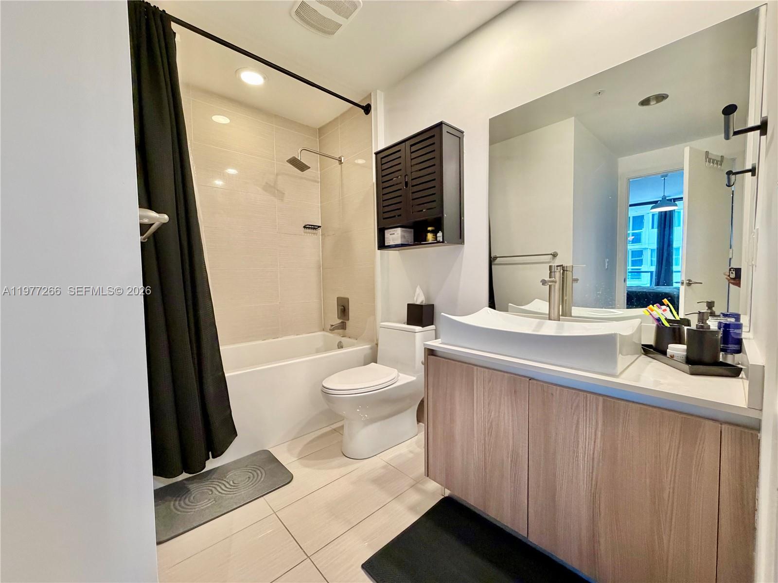 201 Southwest 17th Road, Unit 304 Miami, FL 33129 - Photo 10 of 32