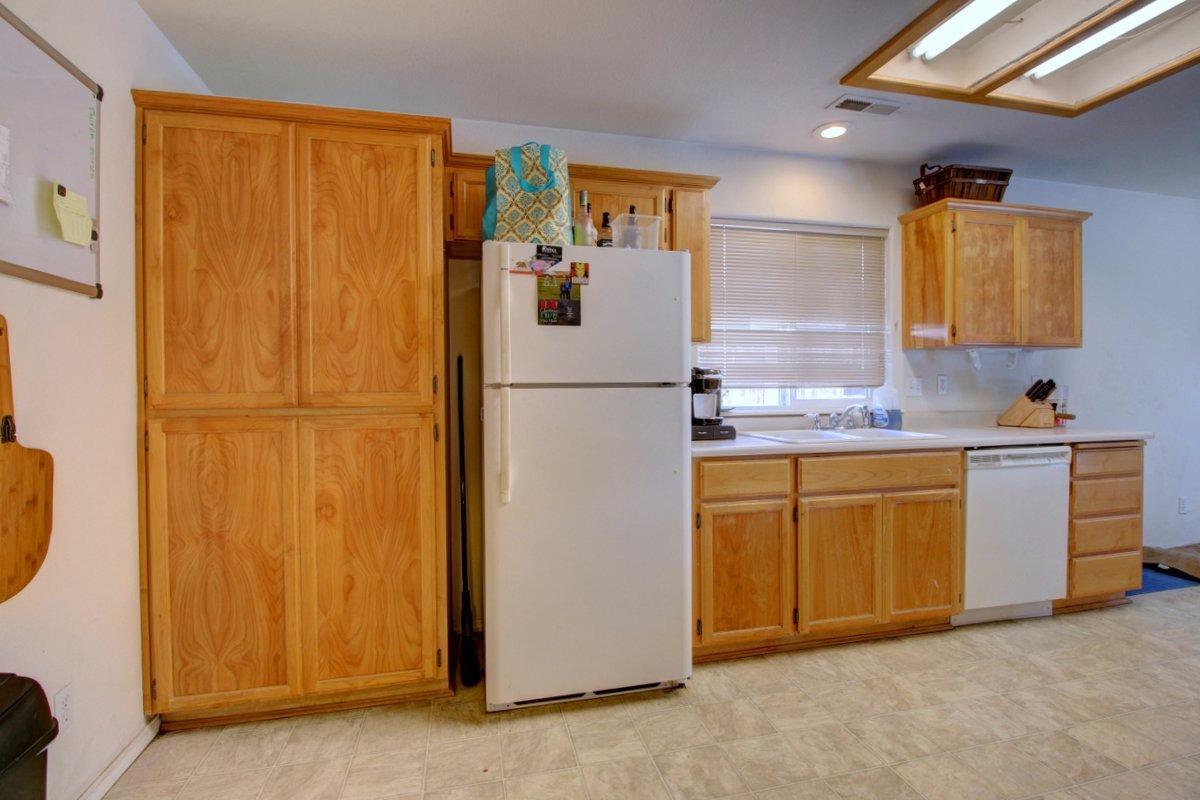 1241 Pheasant Way Central Point, OR 97502 - Photo 12 of 21 Additional Photo