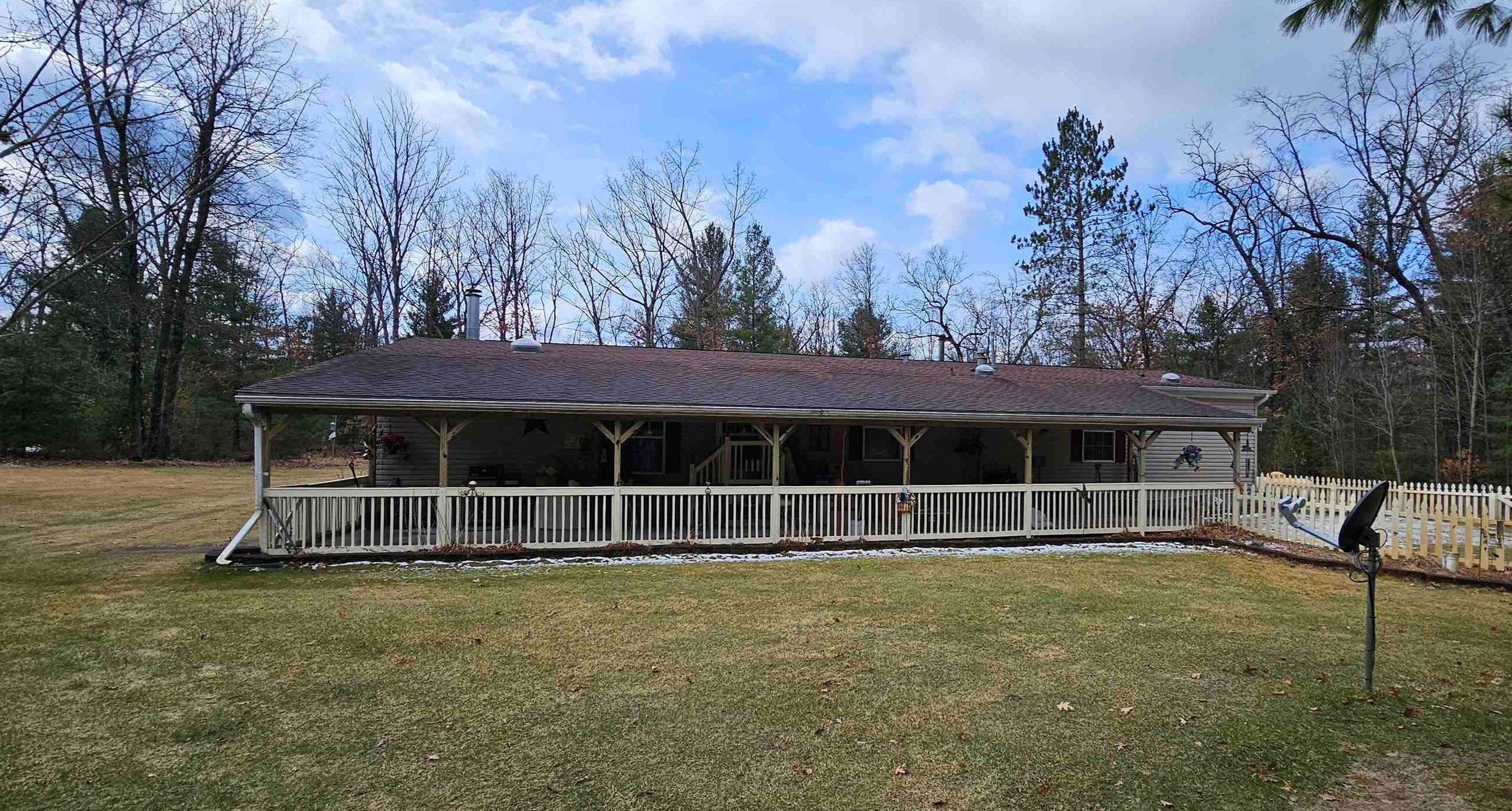 2436 Silver Lake Road Prescott, MI 48756 - Photo 18 of 48 1932009-0a629e78-349f-40d6-907b-0a54439dd988.JPG