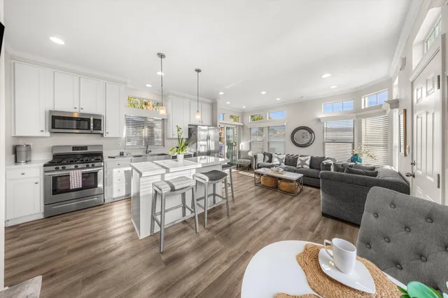 $1,049,000 | 349 Ash Avenue, Unit SPC 45, Carpinteria, CA 93013