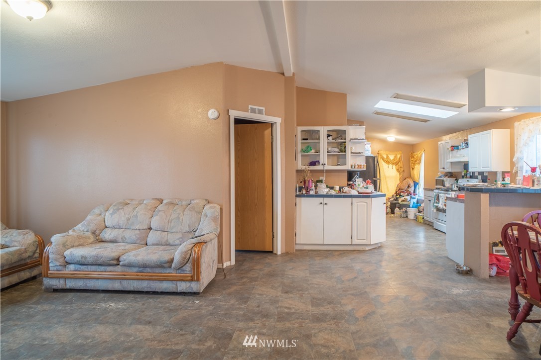 462 Christensen Road Othello, WA 99344 - Photo 9 of 18 Gallery Image 9