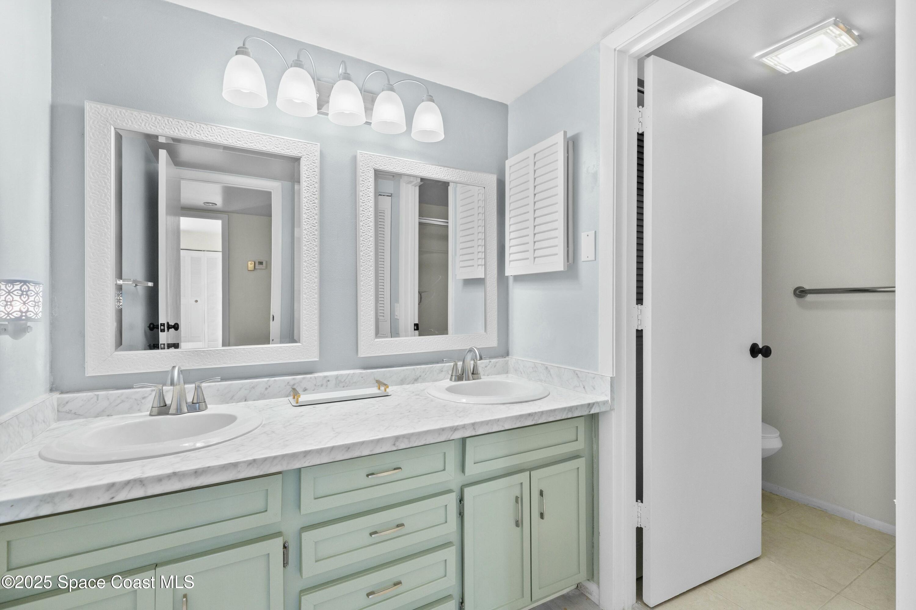 3311 Kaileen Circle Northeast Palm Bay, FL 32905 - Photo 18 of 26 Bath