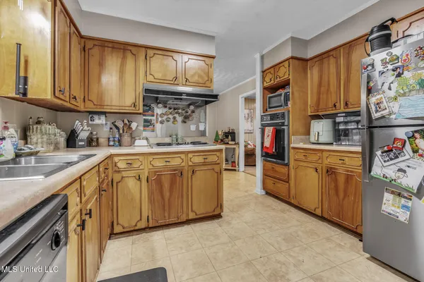 $239,900 | 214 Georgia Street, Batesville, MS 38606