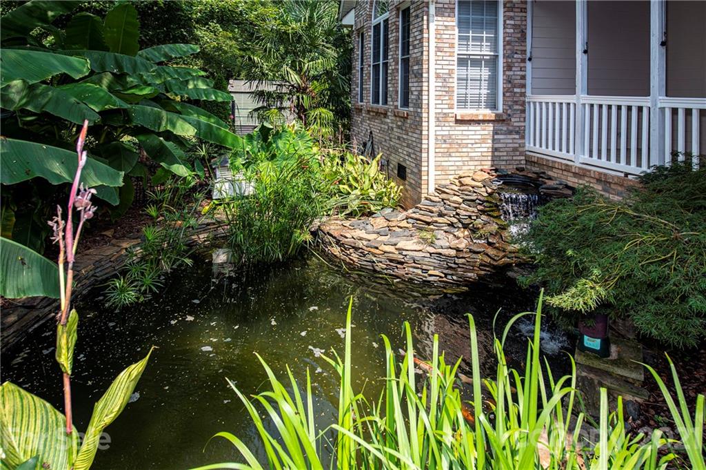 1805 Riva Ridge Court York, SC 29745 - Photo 11 of 43 Gallery Image 11