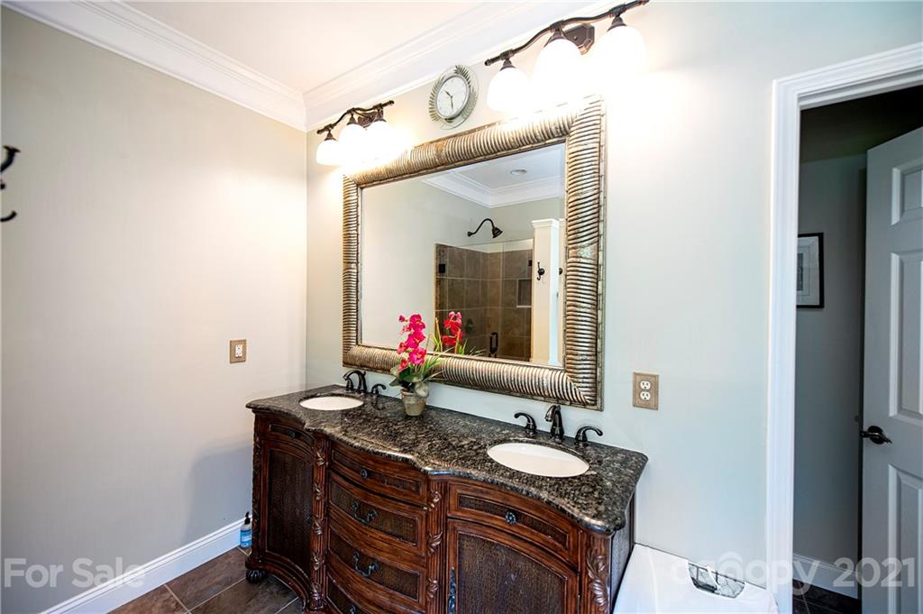 1805 Riva Ridge Court York, SC 29745 - Photo 16 of 43 Gallery Image 16