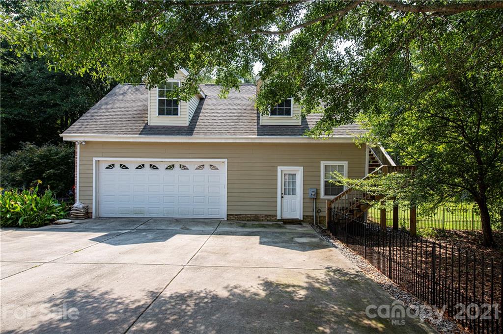 1805 Riva Ridge Court York, SC 29745 - Photo 28 of 43 Gallery Image 28