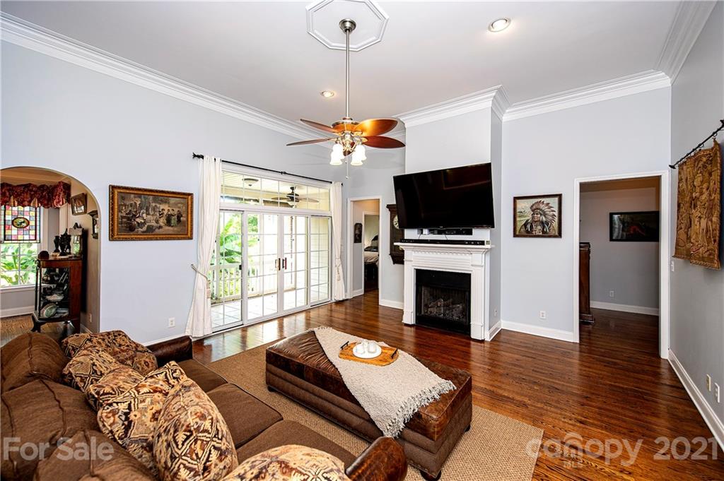 1805 Riva Ridge Court York, SC 29745 - Photo 8 of 43 Gallery Image 8