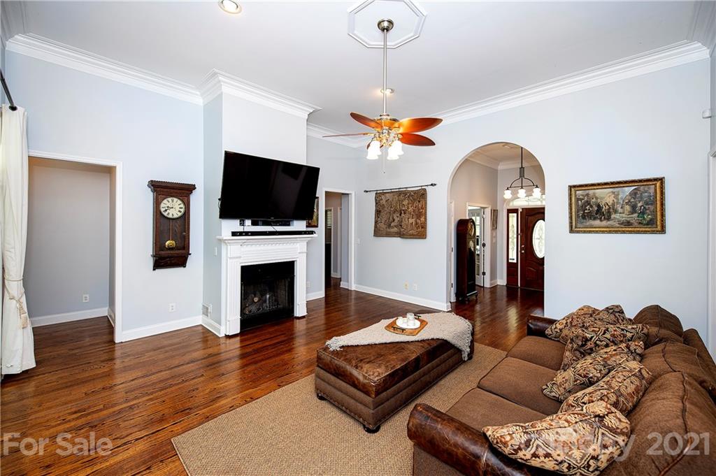 1805 Riva Ridge Court York, SC 29745 - Photo 9 of 43 Gallery Image 9