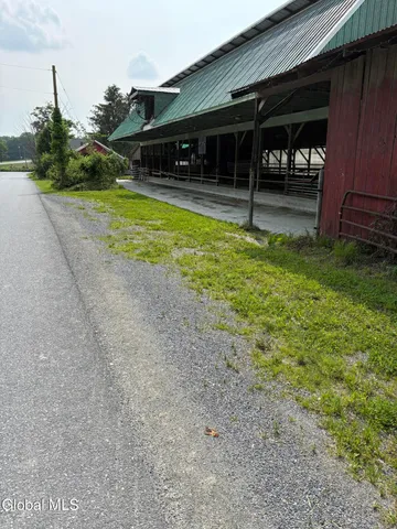 $350,000 | 10 Chestnut Hill Road, White Creek, NY 12057