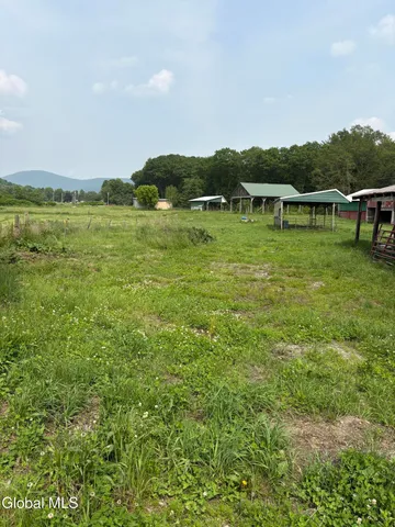 $350,000 | 10 Chestnut Hill Road, White Creek, NY 12057