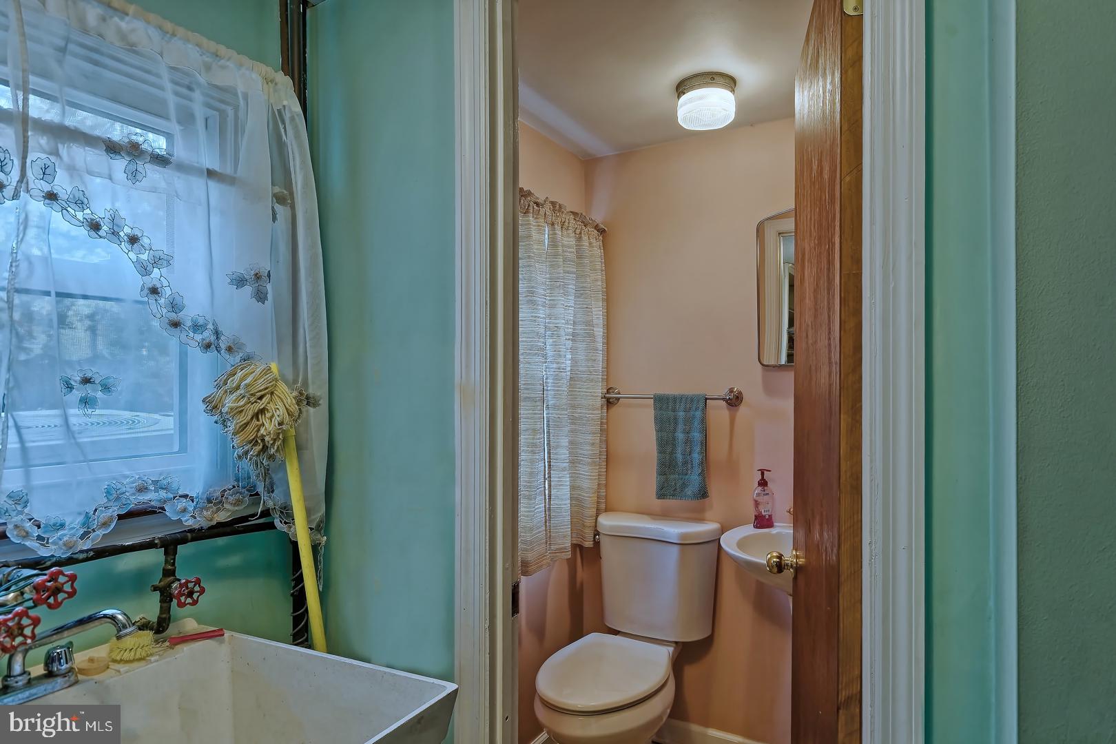 104 Pelham Road South Voorhees, NJ 08043 - Photo 14 of 25