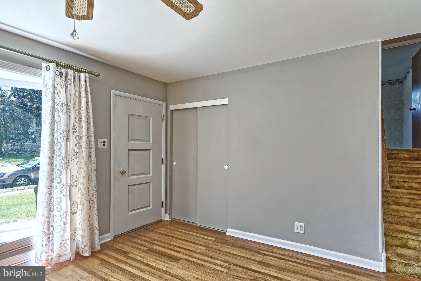 104 Pelham Road South Voorhees, NJ 08043 - Photo 3 of 25