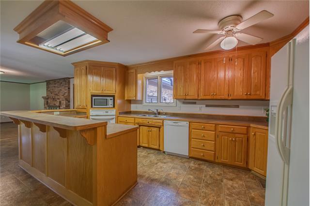 2445 Beasley Road Chapel Hill, TN 37034 - Photo 6 of 20 Gallery Image 6