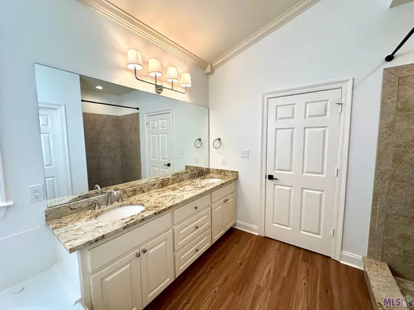 $2,500 | 10723 Hillbrook Avenue, Baton Rouge, LA 70810