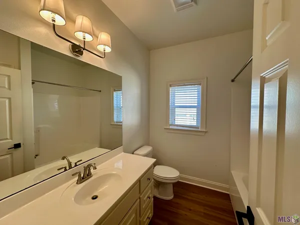 $2,500 | 10723 Hillbrook Avenue, Baton Rouge, LA 70810