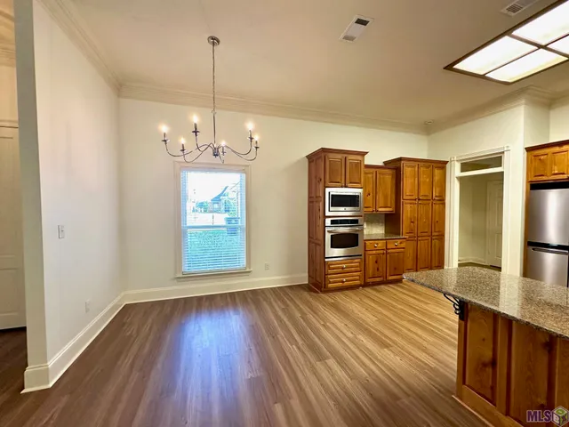 $2,600 | 10723 Hillbrook Avenue, Baton Rouge, LA 70810