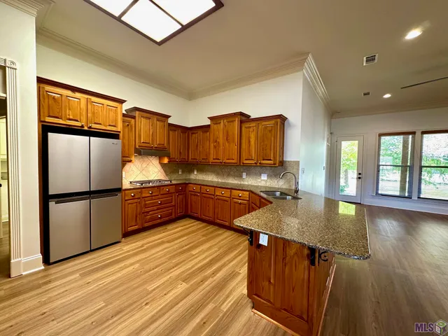 $2,600 | 10723 Hillbrook Avenue, Baton Rouge, LA 70810