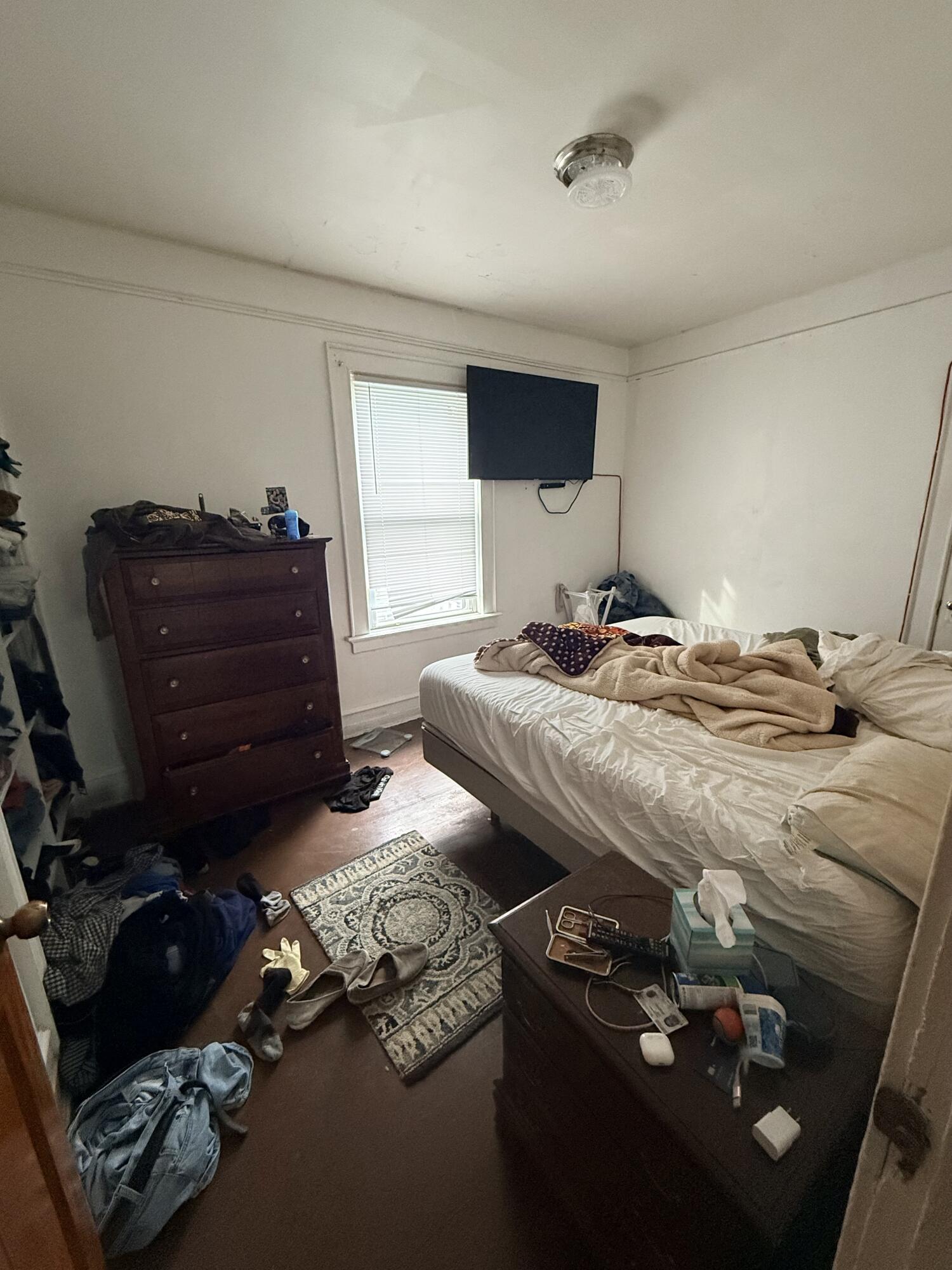 807 South 29th Street, Unit 809 Milwaukee, WI 53215 - Photo 12 of 29 Upper Bedroom