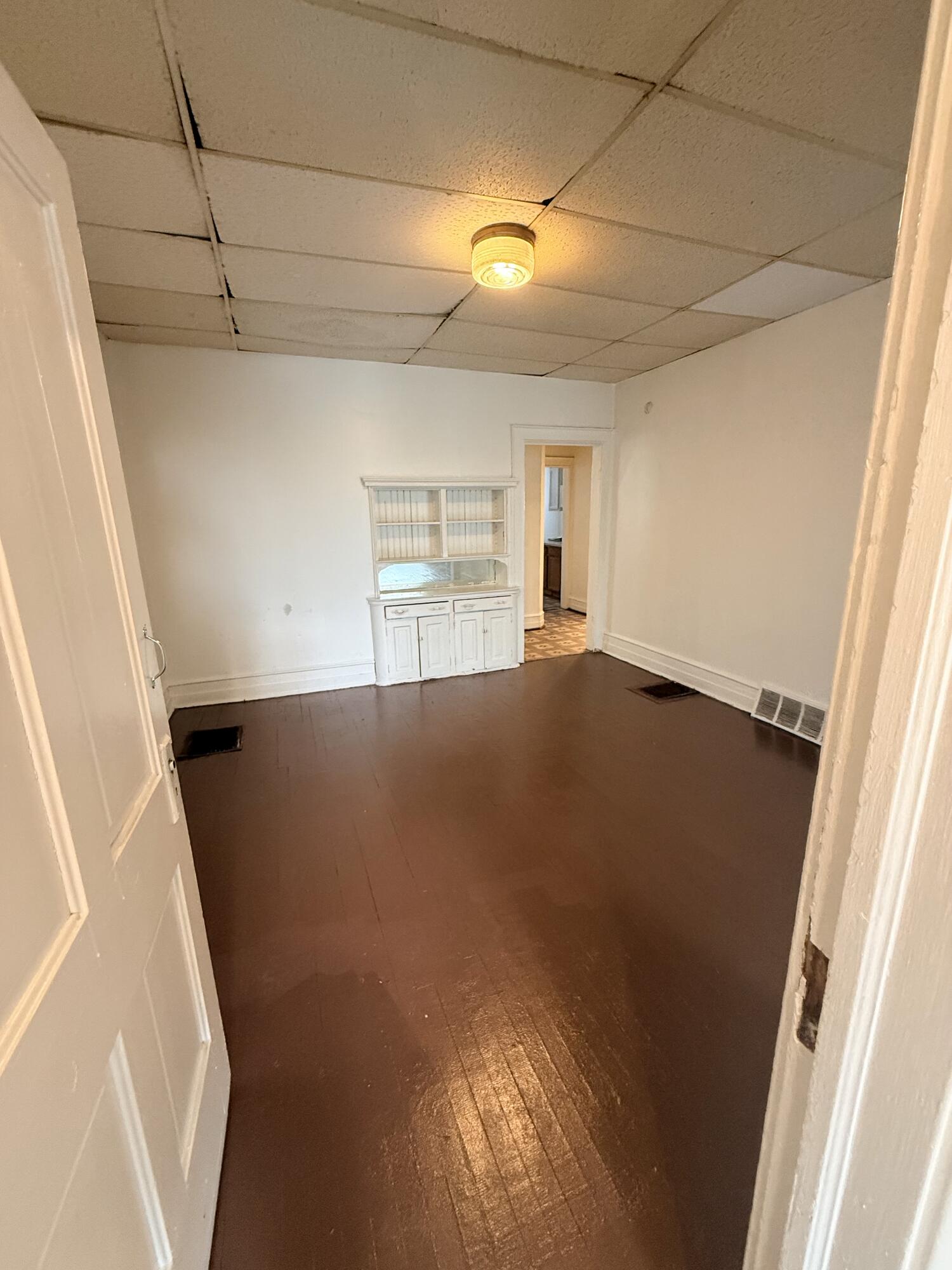 807 South 29th Street, Unit 809 Milwaukee, WI 53215 - Photo 18 of 29 Lower Bed 1