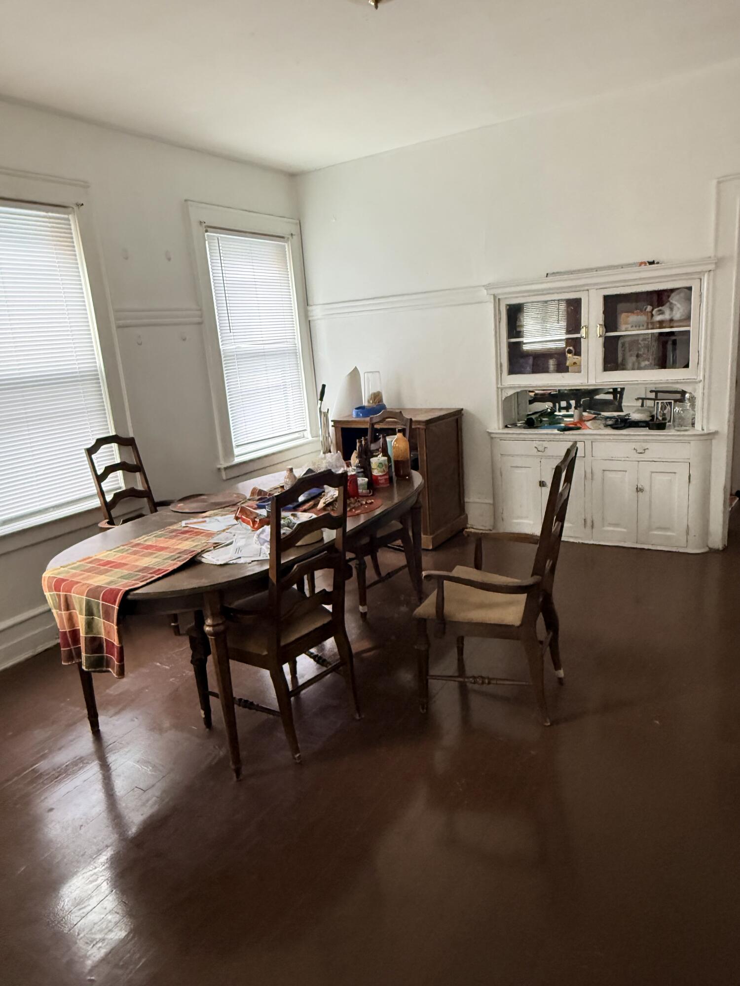 807 South 29th Street, Unit 809 Milwaukee, WI 53215 - Photo 9 of 29 Upper Dining